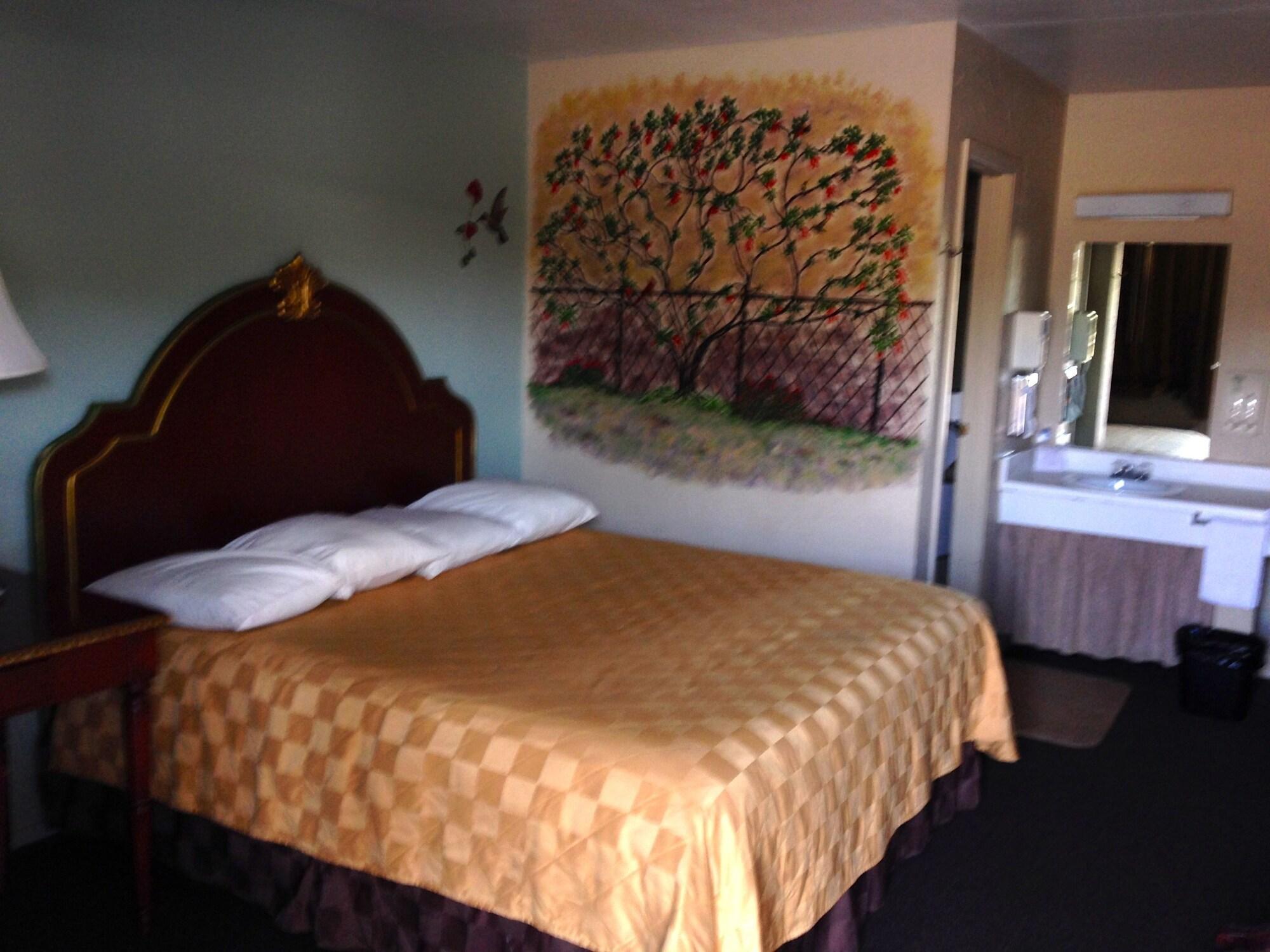 Americas Best Value Inn - Legend'S Inn Junction Bagian luar foto